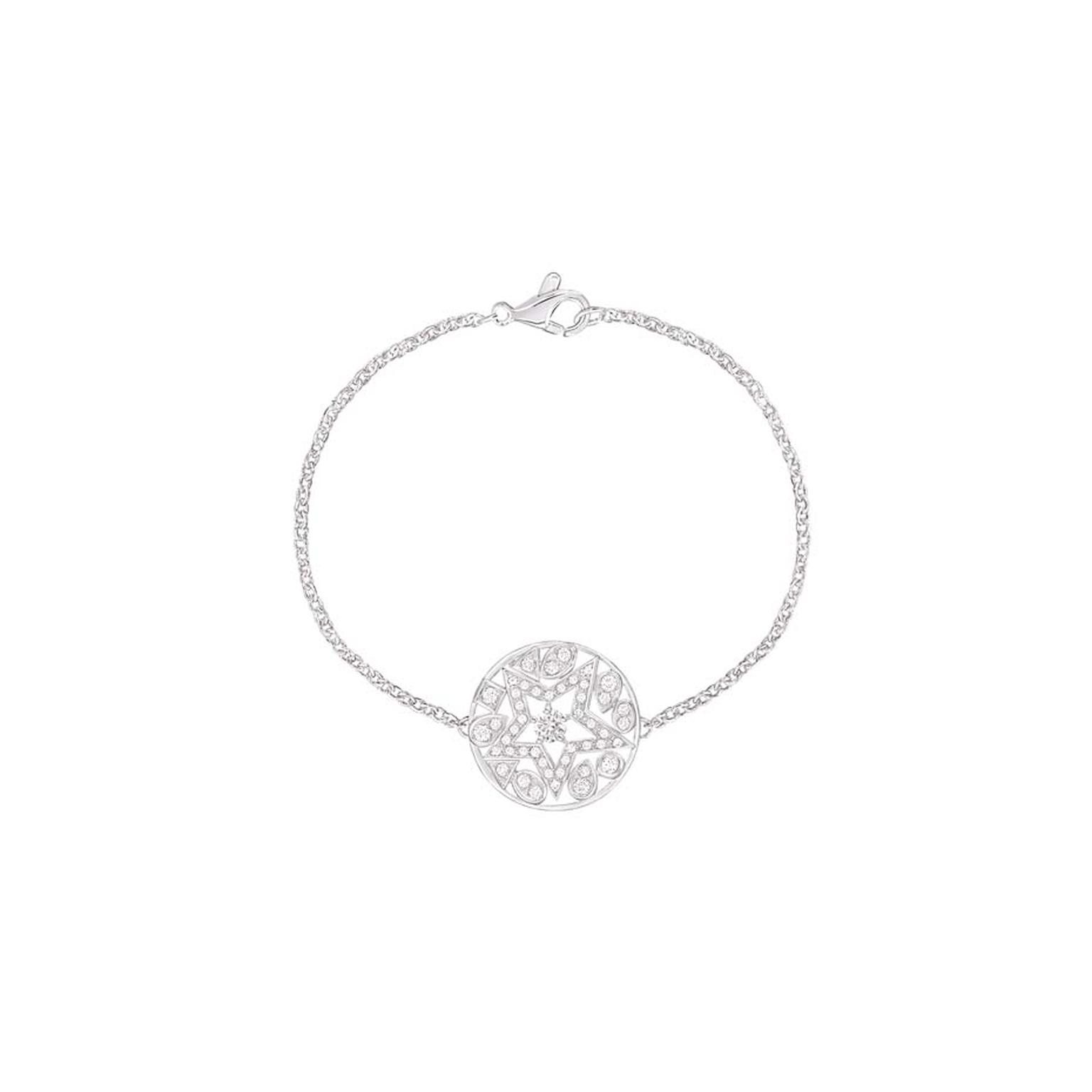 Chanel Étoile Filante white gold bracelet with brilliant-cut diamonds, from the Comete collection.