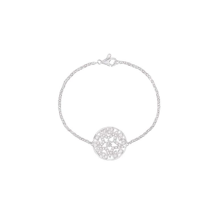 Chanel Étoile Filante white gold bracelet with brilliant-cut diamonds, from the Comete collection.