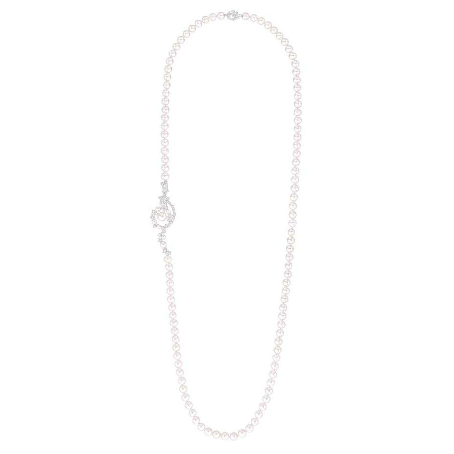 Chanel Voie Lactée necklace in white gold set with 193 brilliant-cut diamonds and 89 cultured pearls, from the Comete collection.