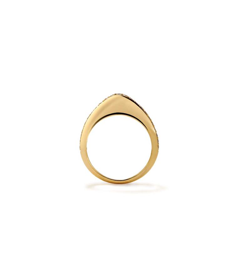 Robinson Pelham Plectrum ring set with diamonds in yellow gold.