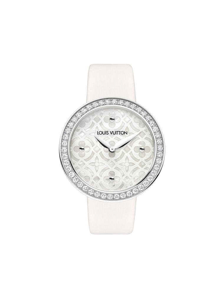 Louis Vuitton Dentelle de Monogram watch in white gold, set with diamonds on the case and dial.