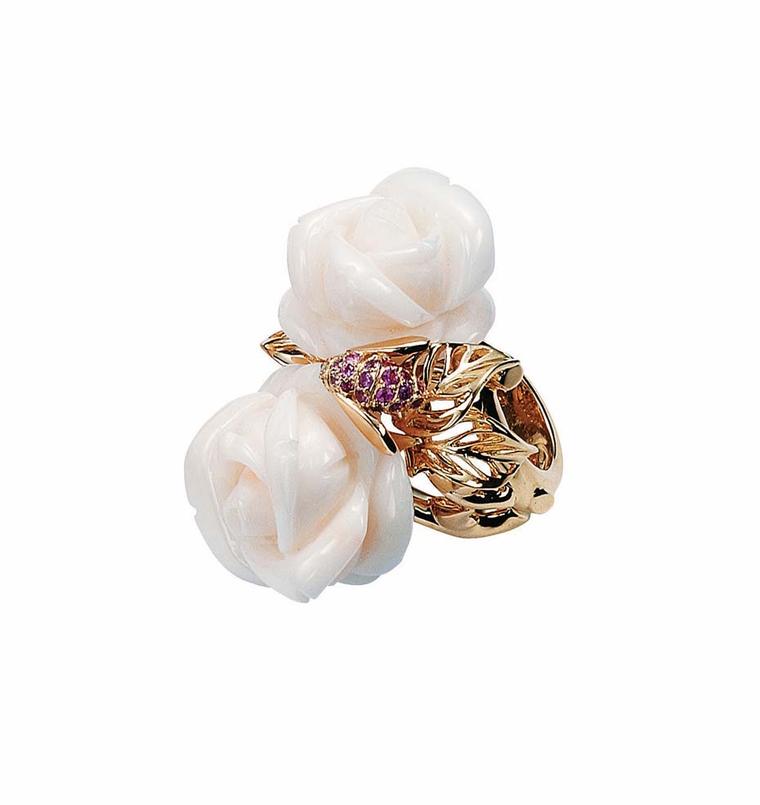 Rose Dior Pré Catelan ring with two white coral roses on a yellow gold band set with pink sapphires (£10,300).