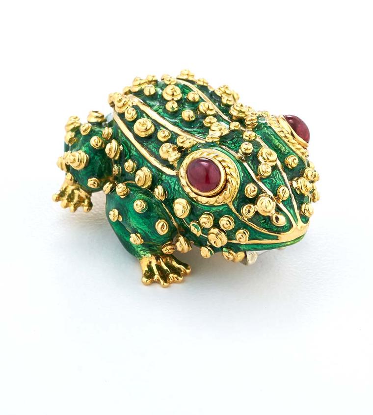 This David Webb gold Frog brooch, with green enamelling, rubies and diamonds, begs to be kissed.