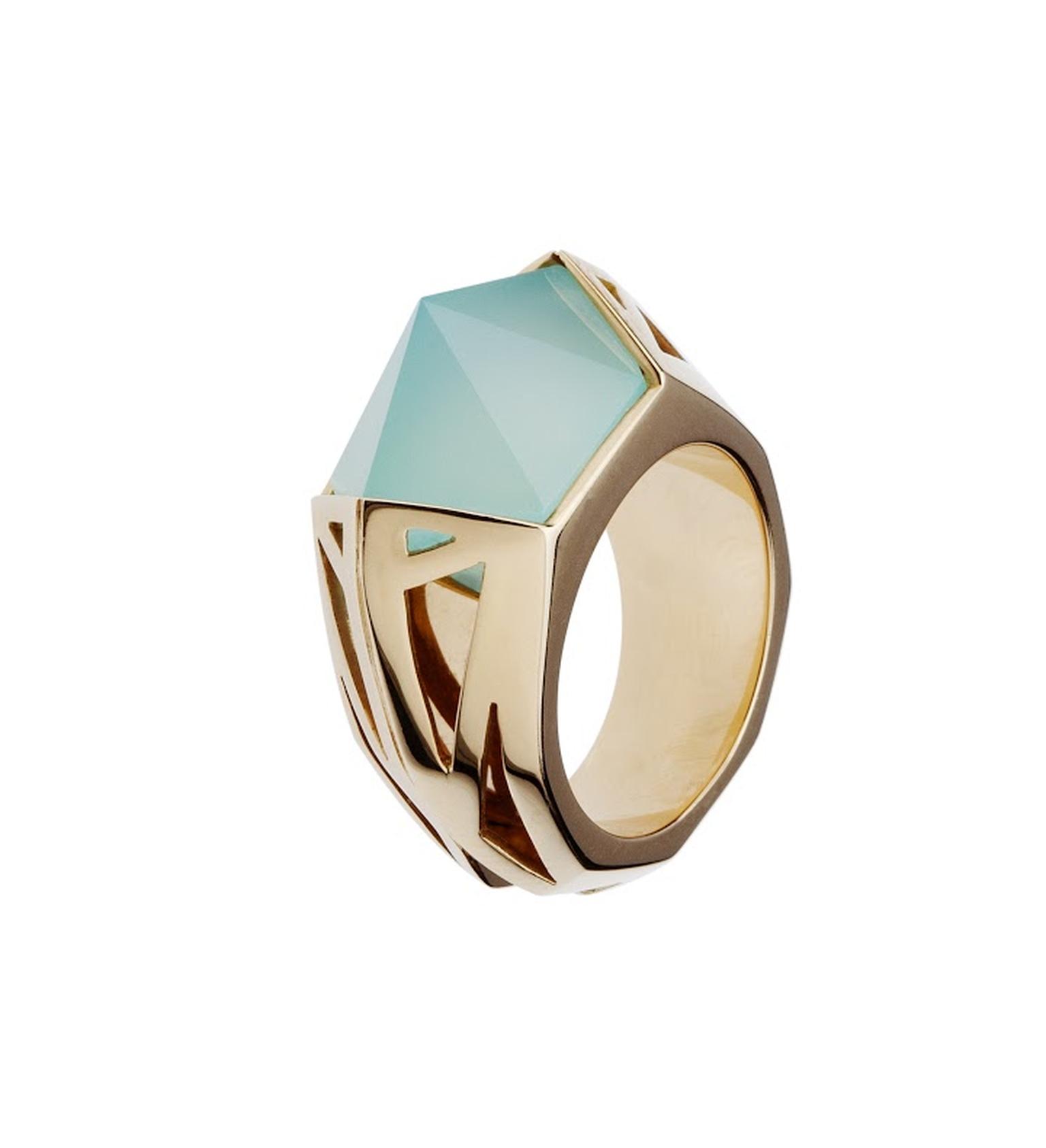 Mimata pink gold and chalcedony ring, from the Moon collection.