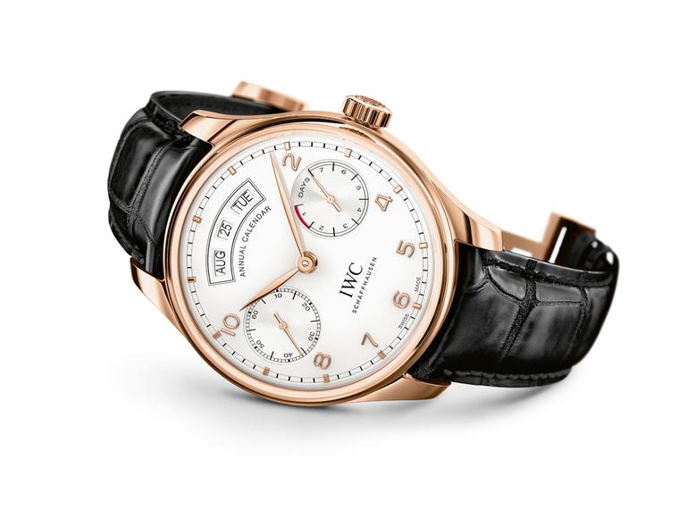 Three apertures at 12 o'clock on the dial indicate the month, the date and the day of the week. Unlike perpetual calendars, annual calendars need to be corrected once a year at the end of February, and the new Portugieser Annual Calendar allows this to be