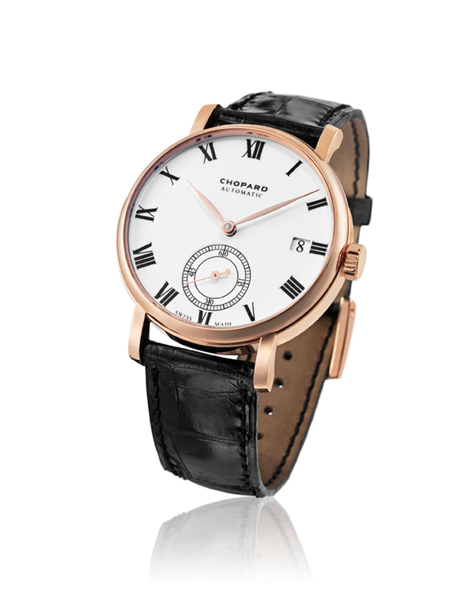 The Chopard Classic Manufacture watch in rose gold worn by Eddie Redmayne to the Golden Globes 2015. The movement, produced entirely by Chopard, is a mechanical self-winding calibre with a 60-hour power reserve.