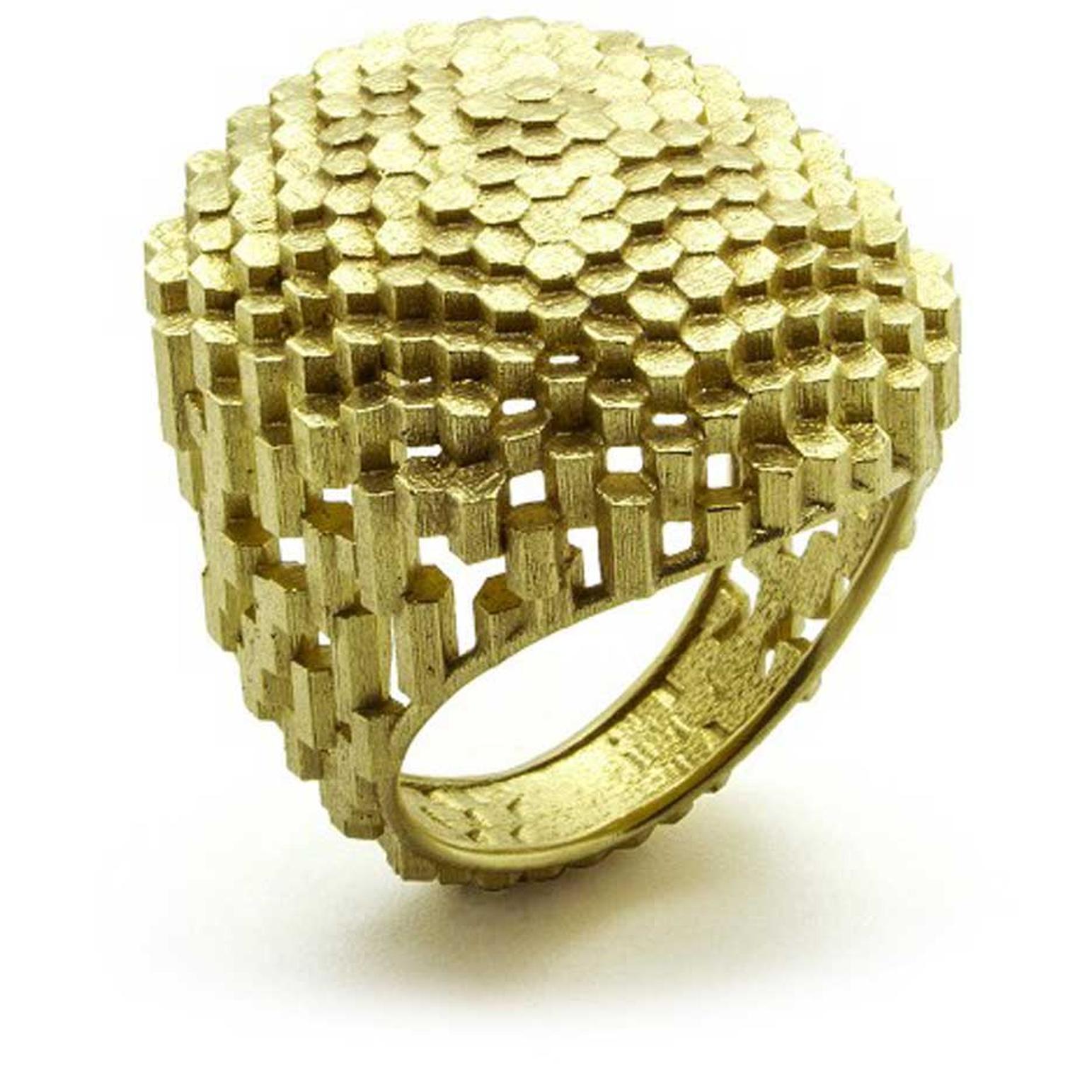 Jo Hayes Ward Flat Oval Hex Ring in yellow gold.