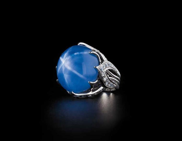 Oscar Heyman star sapphire ring in platinum with diamonds.