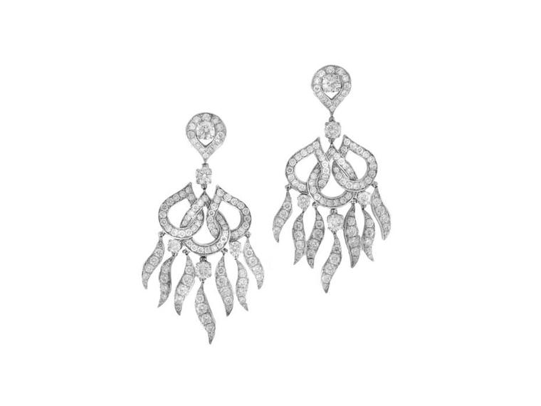 The beautiful Bulgari earrings with round brilliant cut diamonds worn by Naomi Watts to the Screen Actors Guiild Awards 2015.