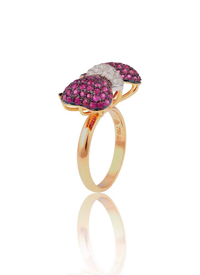Mirari ring in pink gold with rubies and diamonds.