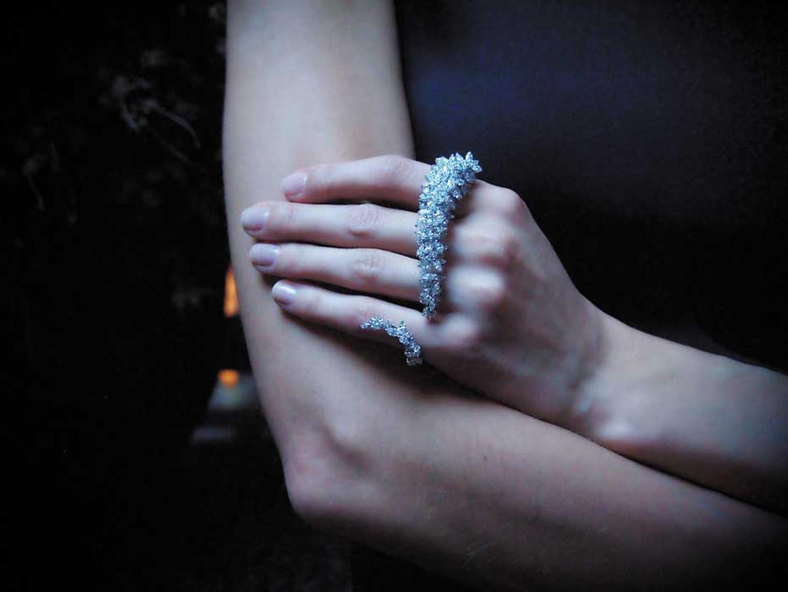 Four discount finger ring