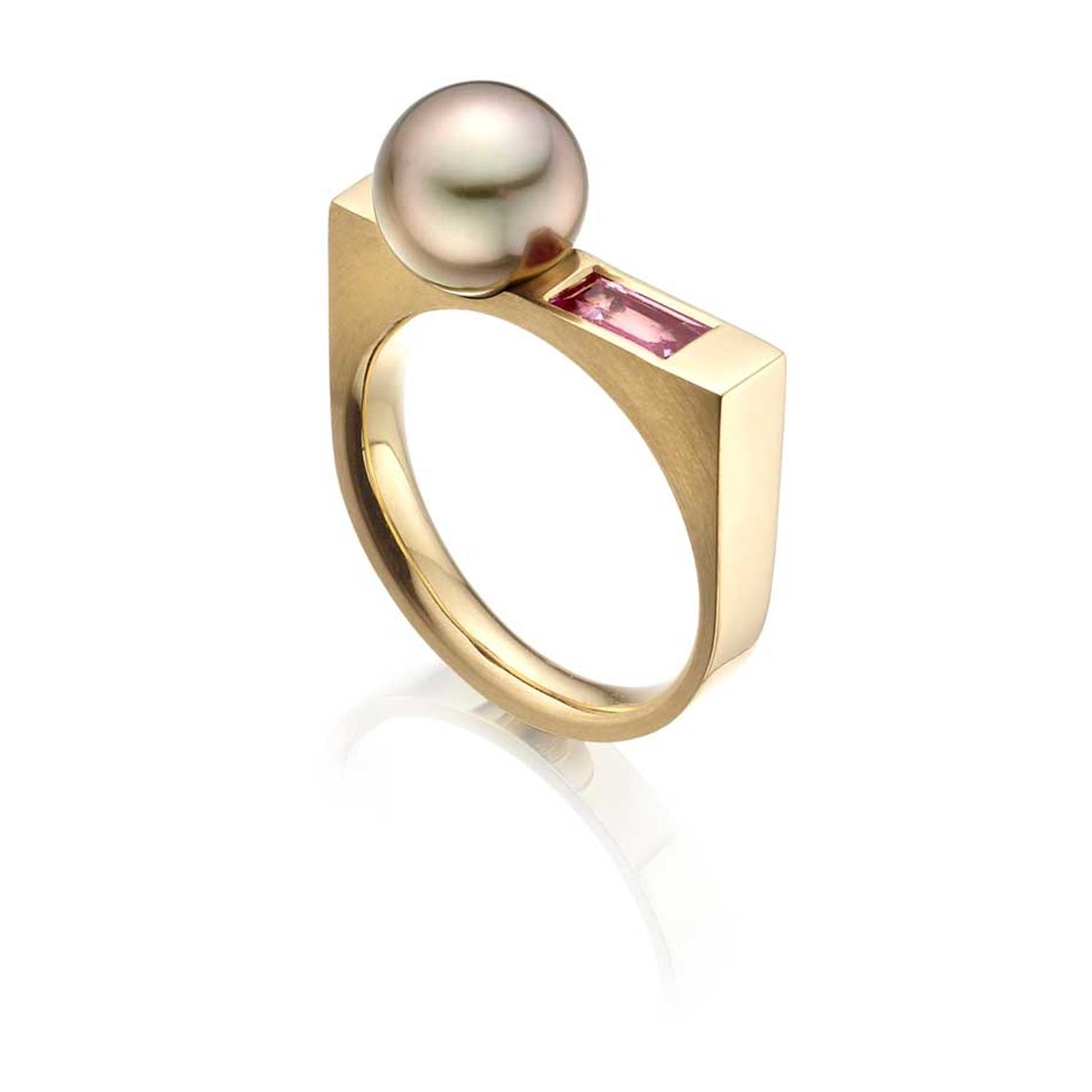 Winterson Luna Rose aubergine Tahitian Pearl Ring with pink sapphire in yellow gold.