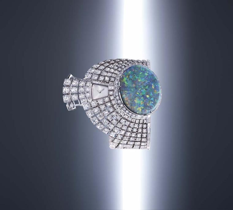 Secret watches: high jewellery with a hidden surprise