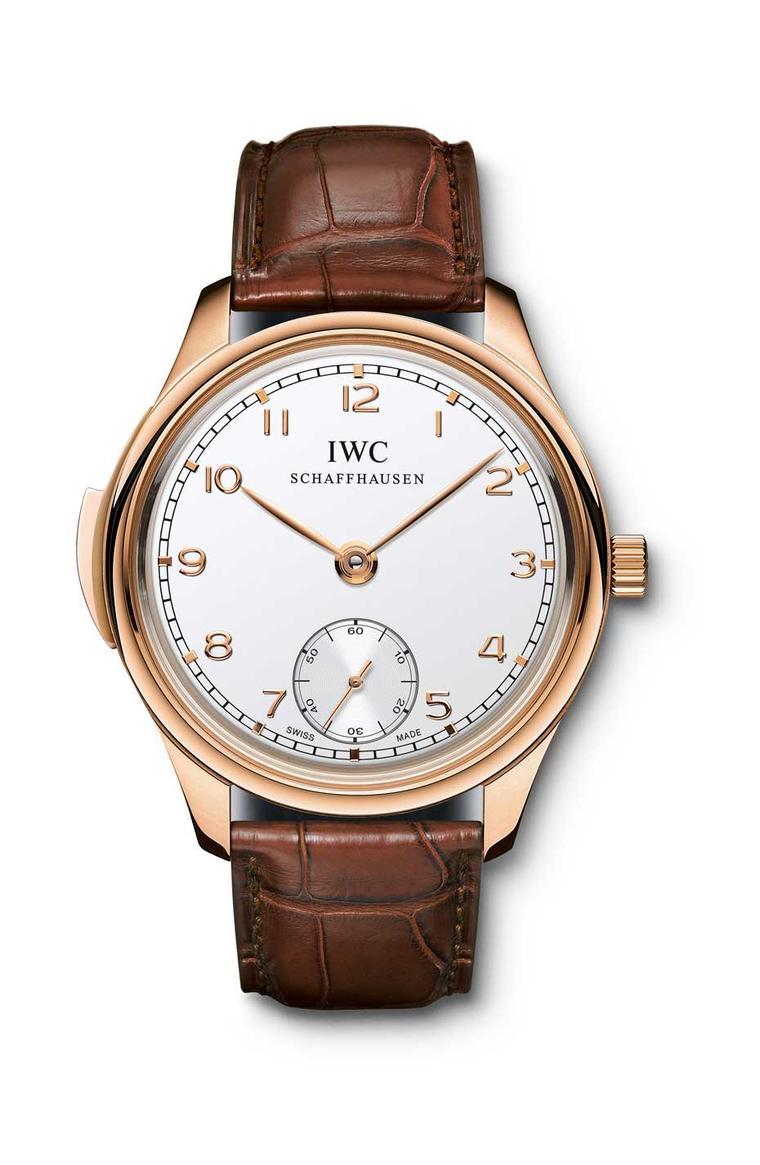IWC Portugieser Minute Repeater is equipped with the same repeating mechanism as the Grande Complication model and is presented in 44mm platinum or rose gold cases, limited to 500 pieces each.