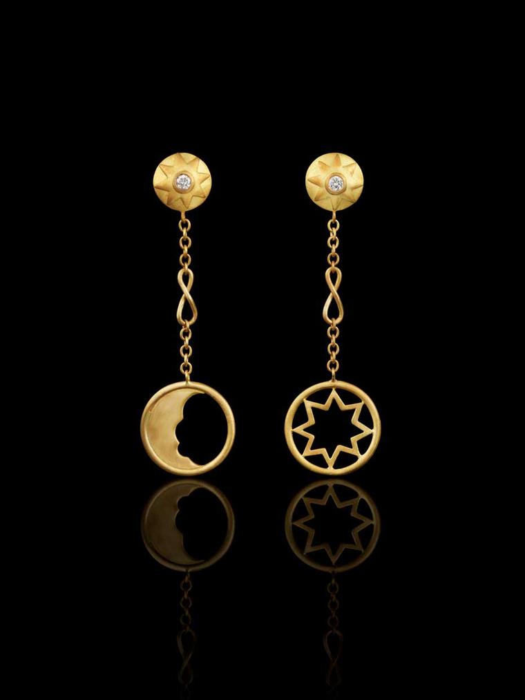 Liv Ballard Collection Cosmos earrings in yellow gold and diamonds.