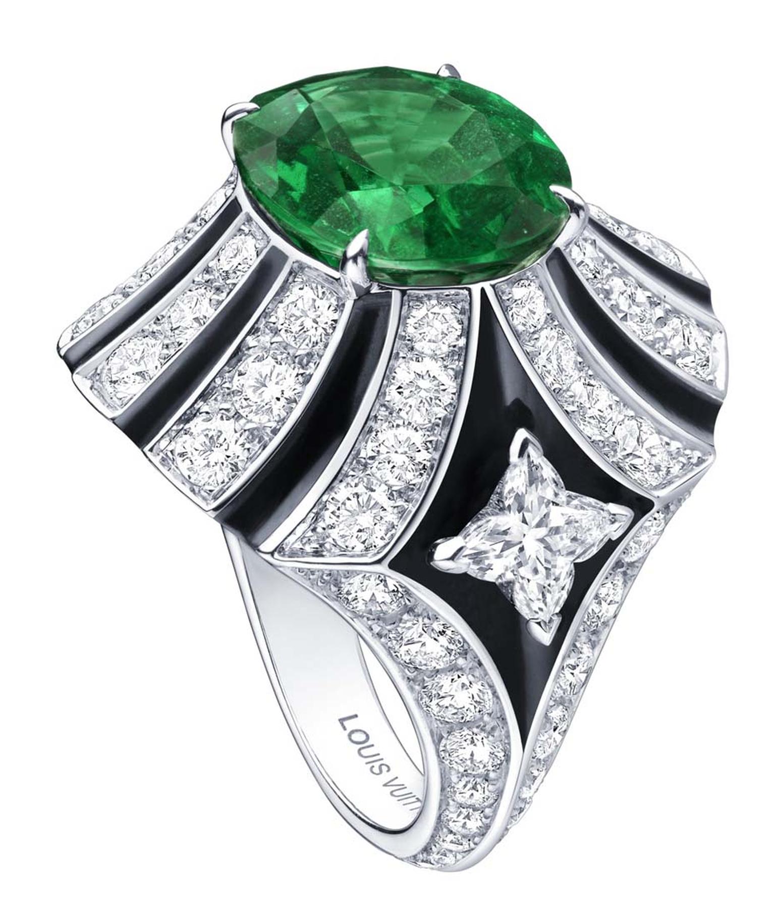 This Louis Vuitton emerald ring with onyx and diamonds gives the impressive African emerald centre stage.