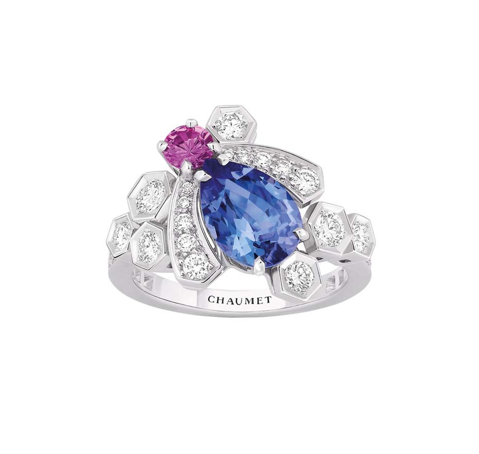 Chaumet Bee My Love ring in white gold, set with a central tanzanite, a pink sapphire and diamonds.