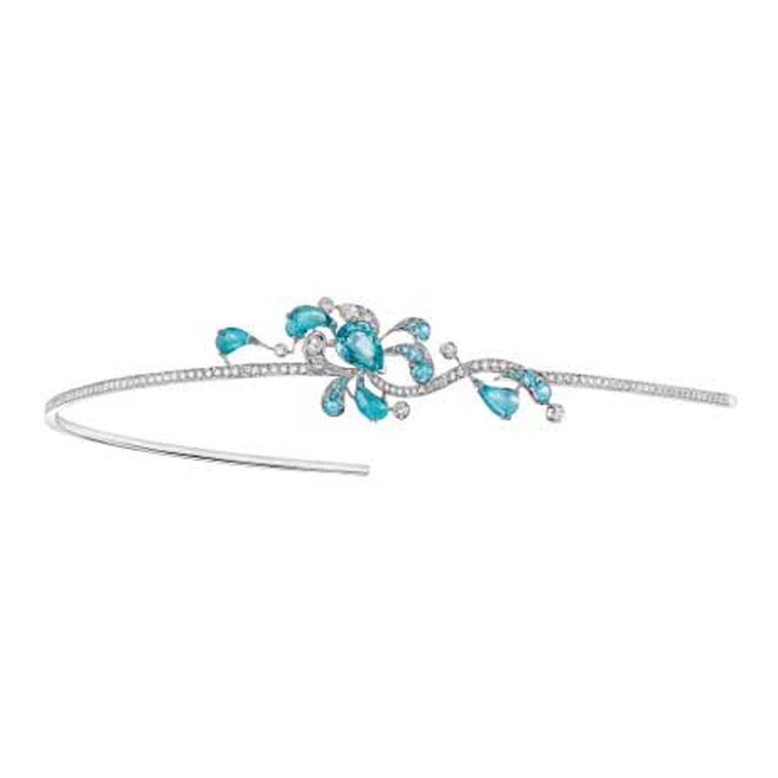 Chaumet hair ornament in white gold, set with diamonds and Paraiba-like tourmalines from Africa, from the Lumières d'Eau high jewellery collection.
