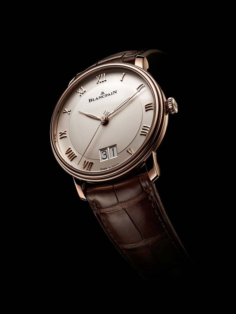 The new Villeret Grande Date from Blancpain watches operates with the new automatic calibre 6950, allowing the date to change instantly at midnight without adding any extra height to the movement's elegant profile.
