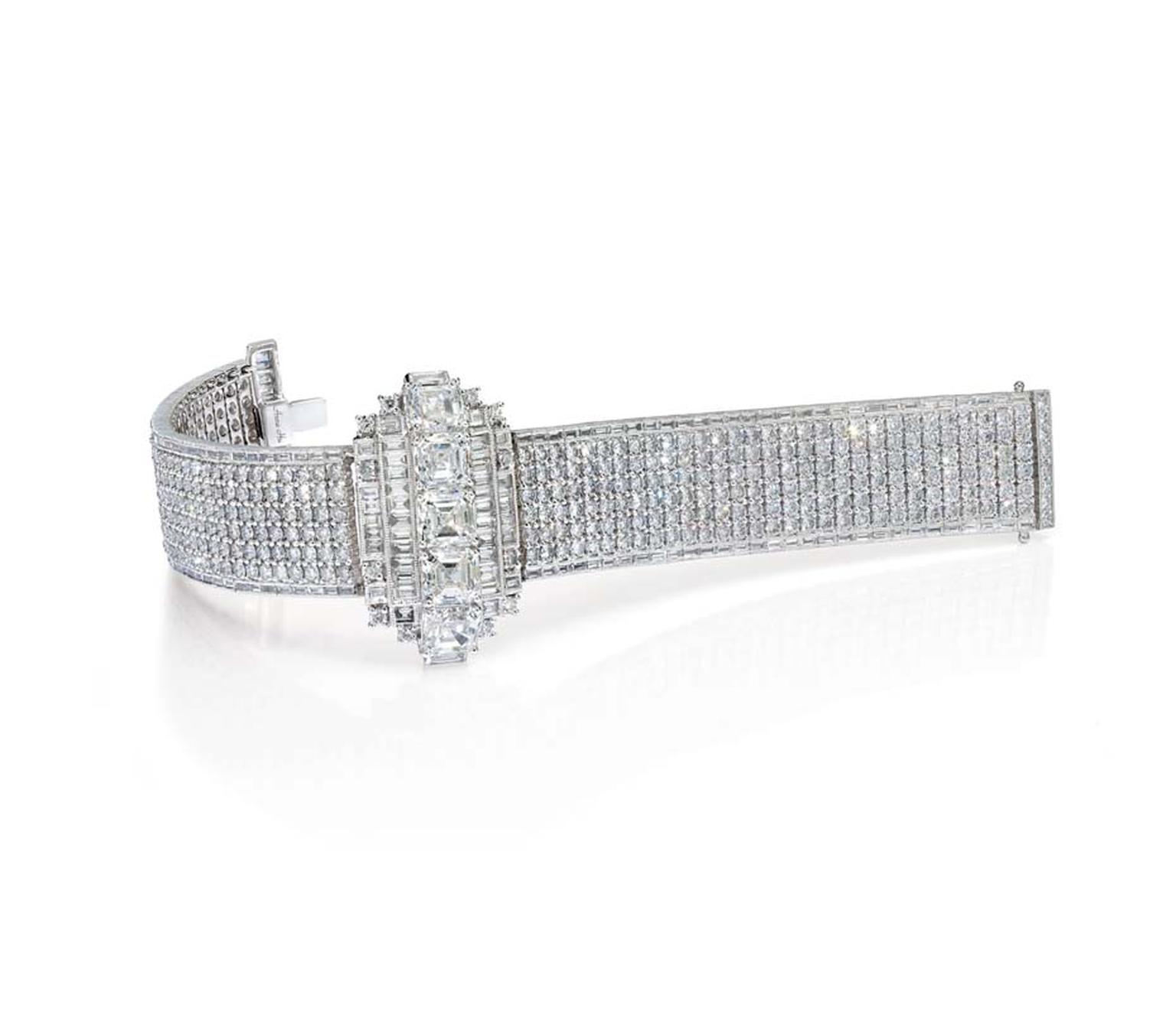 Anna Hu's one-of-a-kind Wallis Simpson bracelet, as worn by Naomi Watts at the Oscars, was inspired by the Duchess of Windsor, and features 5 baguette cut white diamonds and 380 brilliant cut diamonds set in white gold.
