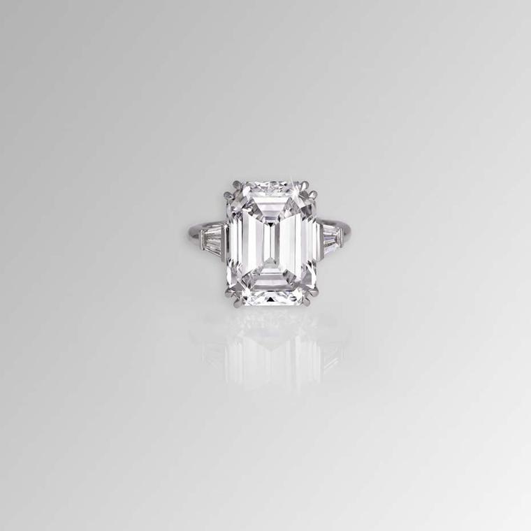 David Morris emerald cut white diamond ring with tapered baguette shoulders, set in 18ct white gold.