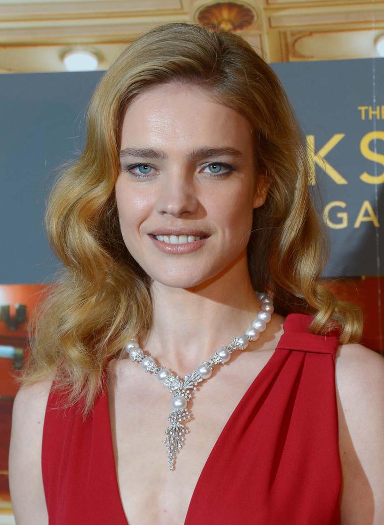 Supermodel Natalia Vodianova stuns in a YOKO London pearl necklace