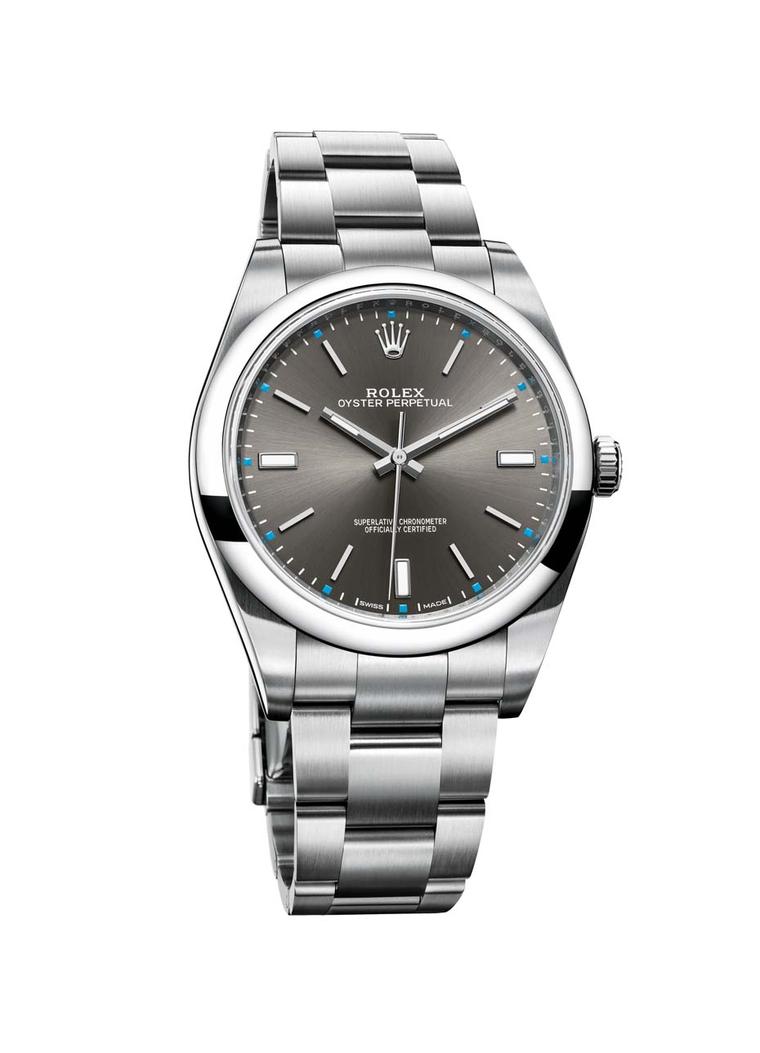 The iconic Rolex Oyster Perpetual watch appeared this year in a new 39mm diameter with rejuvenated dials. Waterproof to 100 metres, insensitive to magnetic interferences and shocks, the Oyster is a classic companion that looks sporty and smart at the same