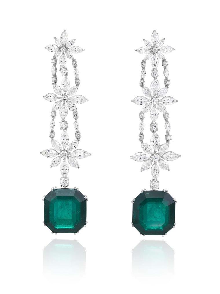 Chopard emerald drop earrings with diamonds from the 2015 Red Carpet collection.