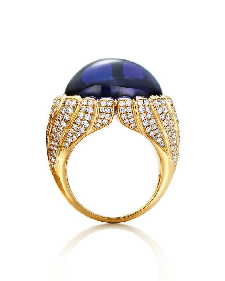 Tiffany ring set with a 23.03-carat tanzanite and diamonds in yellow gold, from the 2015 Blue Book collection.