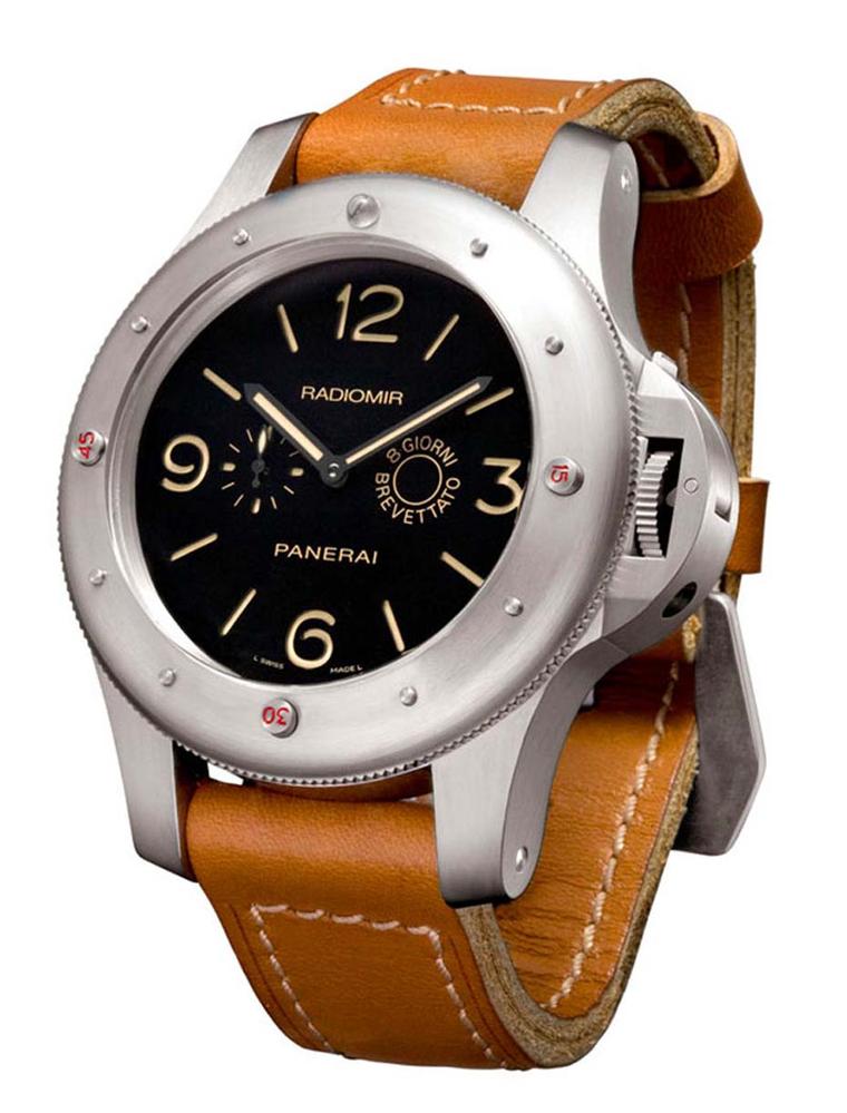 In 1956 the Egyptian Navy commissioned a watch from Panerai that would become known as L'Egiziano. Its formidably strong 60mm case featured a novel rotating bezel with four studs to indicate immersion times - capable of withstanding depths of up to 200 me