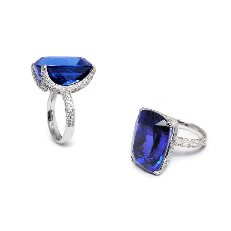 Fei Liu 20ct dark blue tanzanite ring, set in white gold with pavé set diamonds on the claw and shank.