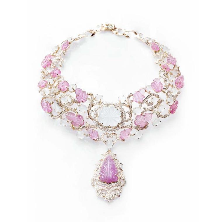 Carved ruby Farah Khan necklace with rubellite and aquamarine leaf carvings, accented by diamonds set in yellow gold, from the Le Jardin Exotique collection.