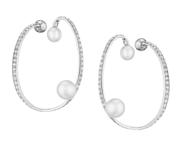 Lynn Ban Ellipse earrings in white gold with pearls and diamonds.