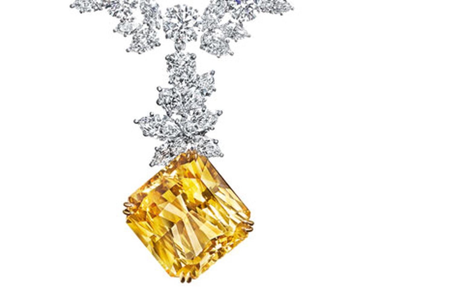 Harry -Winston -V-and -A-Necklace -HP