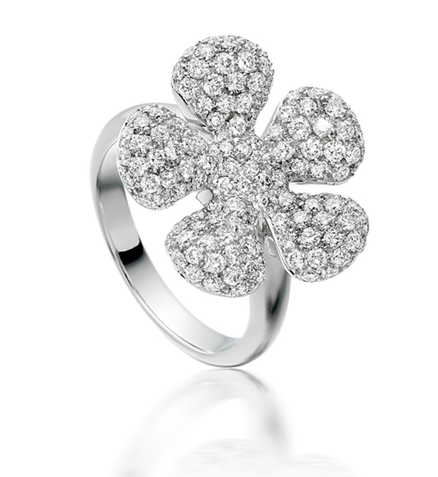 Astley Clarke Forget Me Not ring