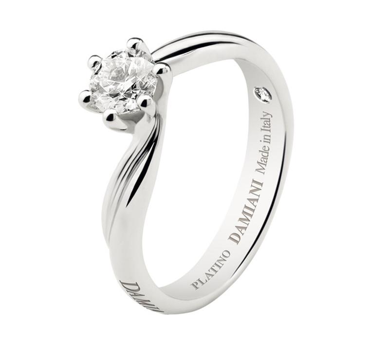 Damiani Sinfonia diamond solitaire in platinum