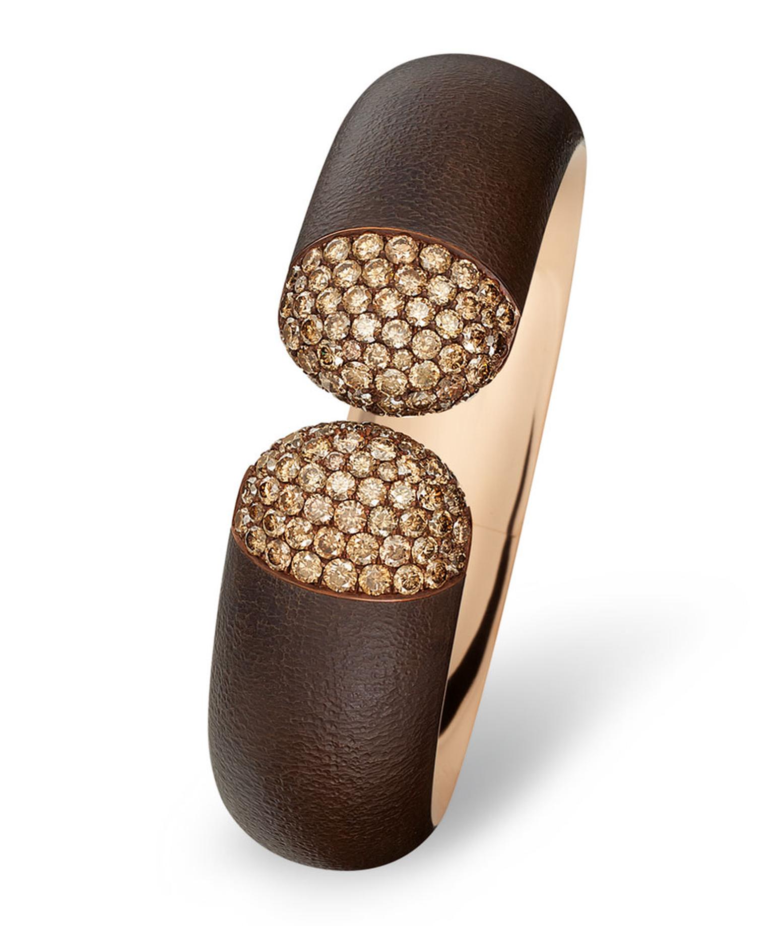 Hemmerle-Bangle-copper-red-gold-brown-diamonds--1096_11