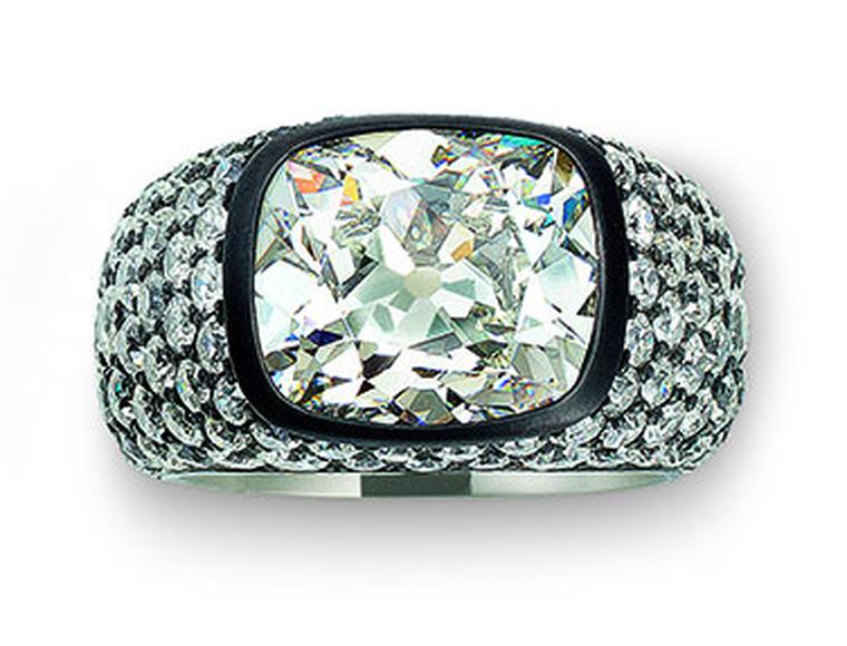 Hemmerle-ring-black-finished-silver-white-gold-diamond-cts-old-cut-diamonds-0119