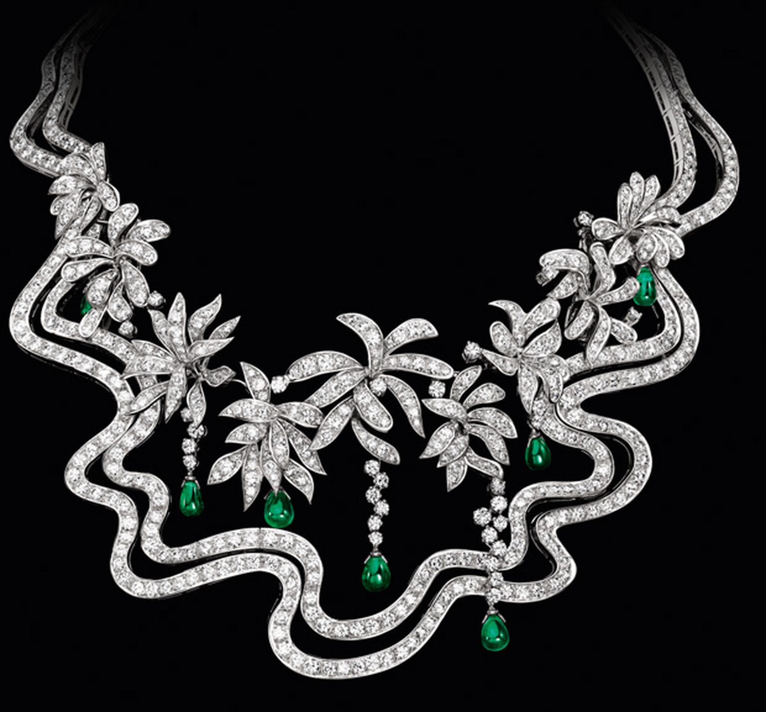 Boucheron Dessous Chic necklace