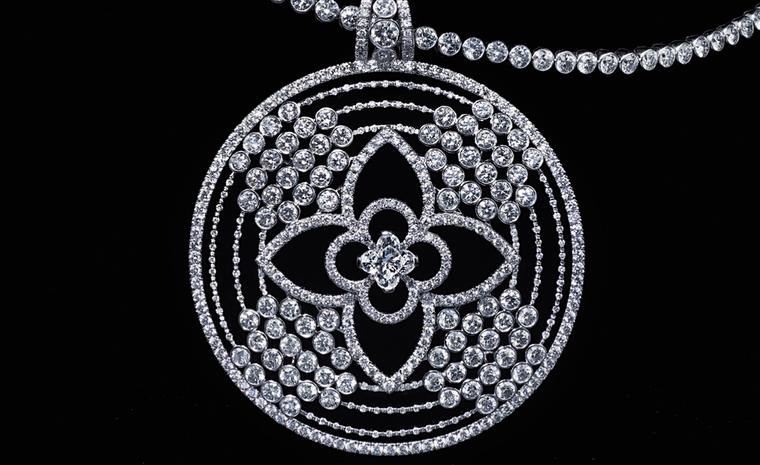 Louis Vuitton Les Ardentes necklaces with 15.27 carats of diamonds