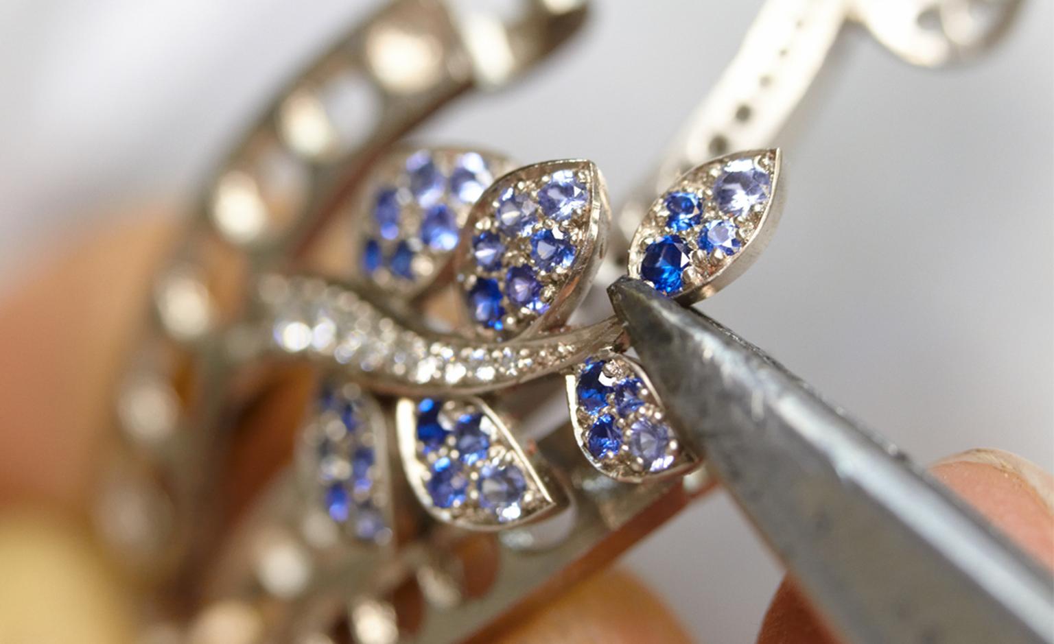 Setting sapphires into a gold branch at Van Cleef & Arpels' atelier