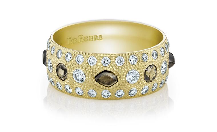 De Beers Talisman band in yellow gold. £6,750