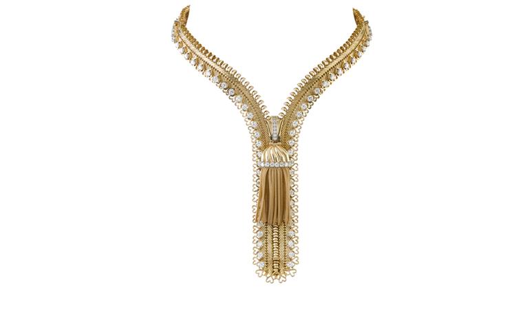 Van Cleef & Arpels, Zip Antique Necklace, yellow gold and round cut diamonds. POA