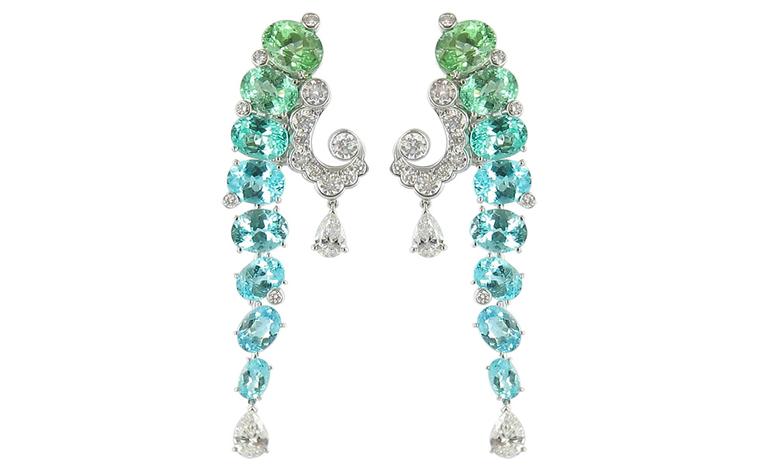Van Cleef & Arpels Evenor earrings worn by Miranda Richardson at the BAFTAs 2011