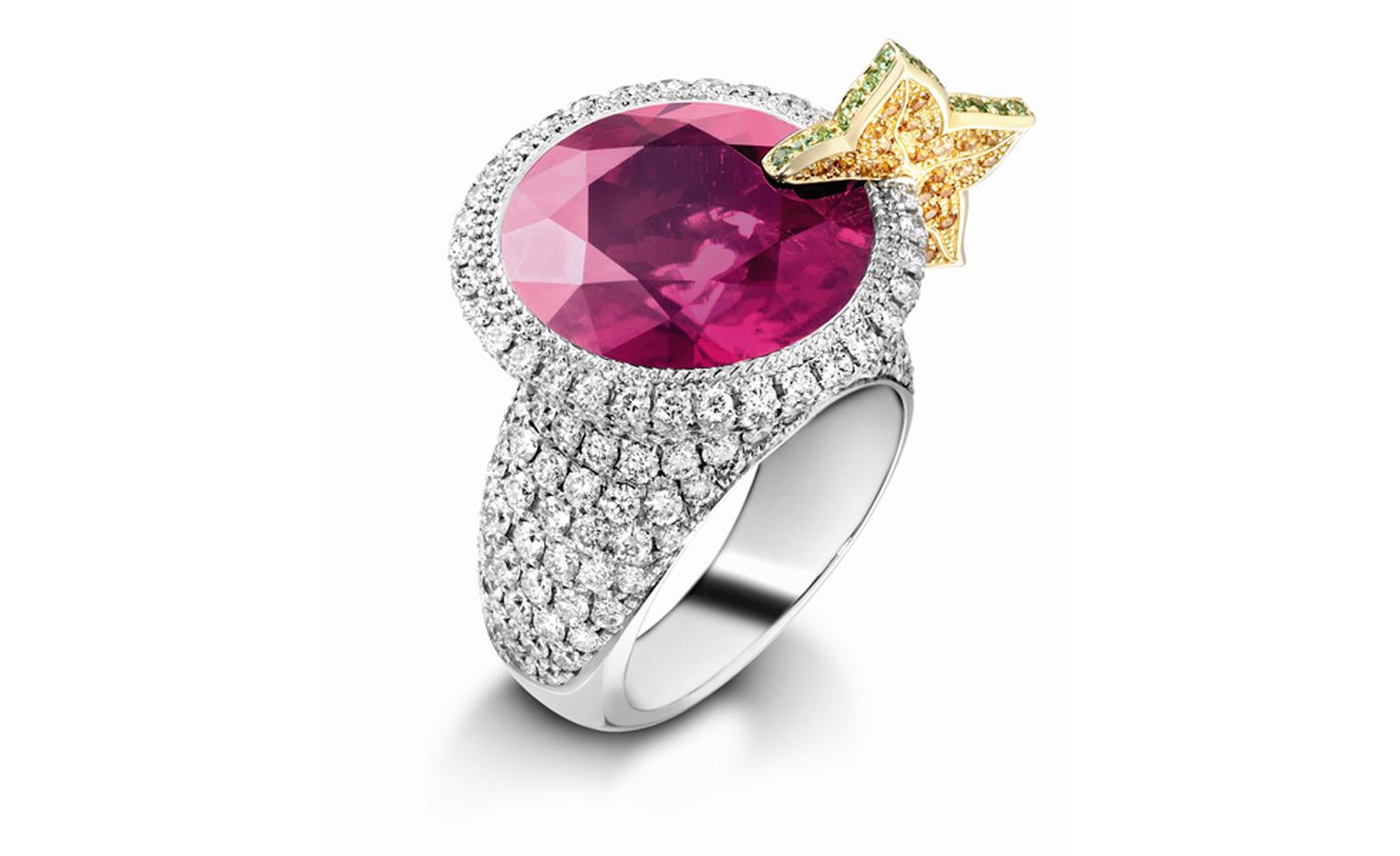 PIAGET, Limelight Cocktail inspiration, Cosmopolitan Ring in white gold with diamonds, pink rubellite and citrine. POA
