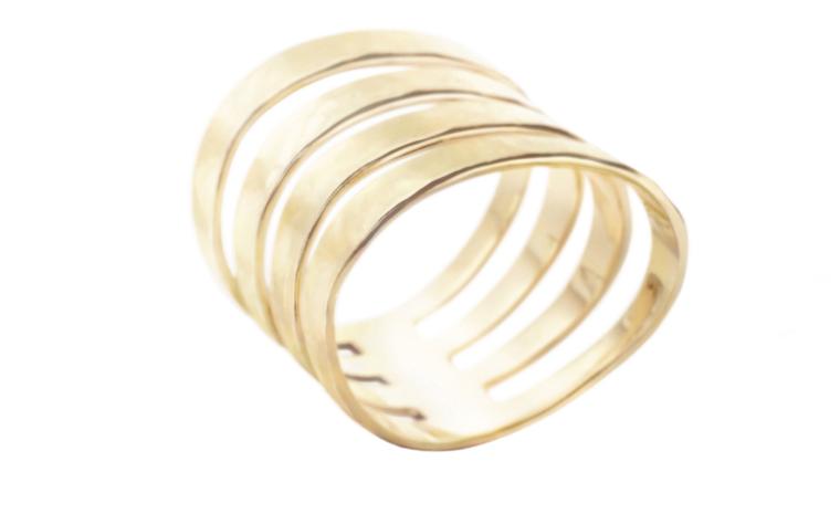 H STERN, COPAN Ring in yellow gold.