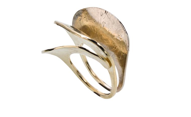 H STERN BALLET DU CORPO, Lecouna small ring, in yellow and Noble Gold. £1,400