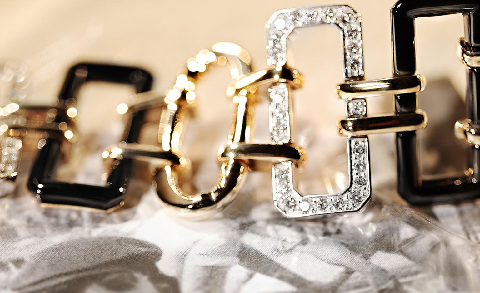 Chanel Premiere Onyx bracelet with diamonds set into yellow gold