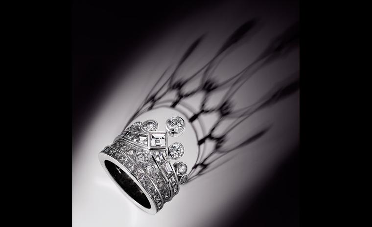 You will never forget that you are the queen of someone's heart with this tiara ring from Chaumet.