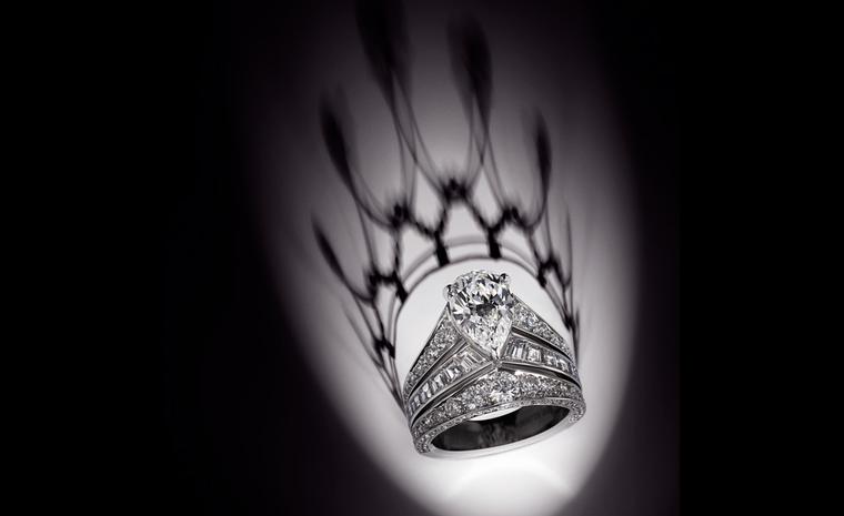 Plenty of pomp and circumstance in this regal jewel that would make a perfect engagement ring.